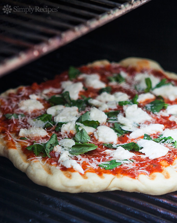  Pizza On The Grill